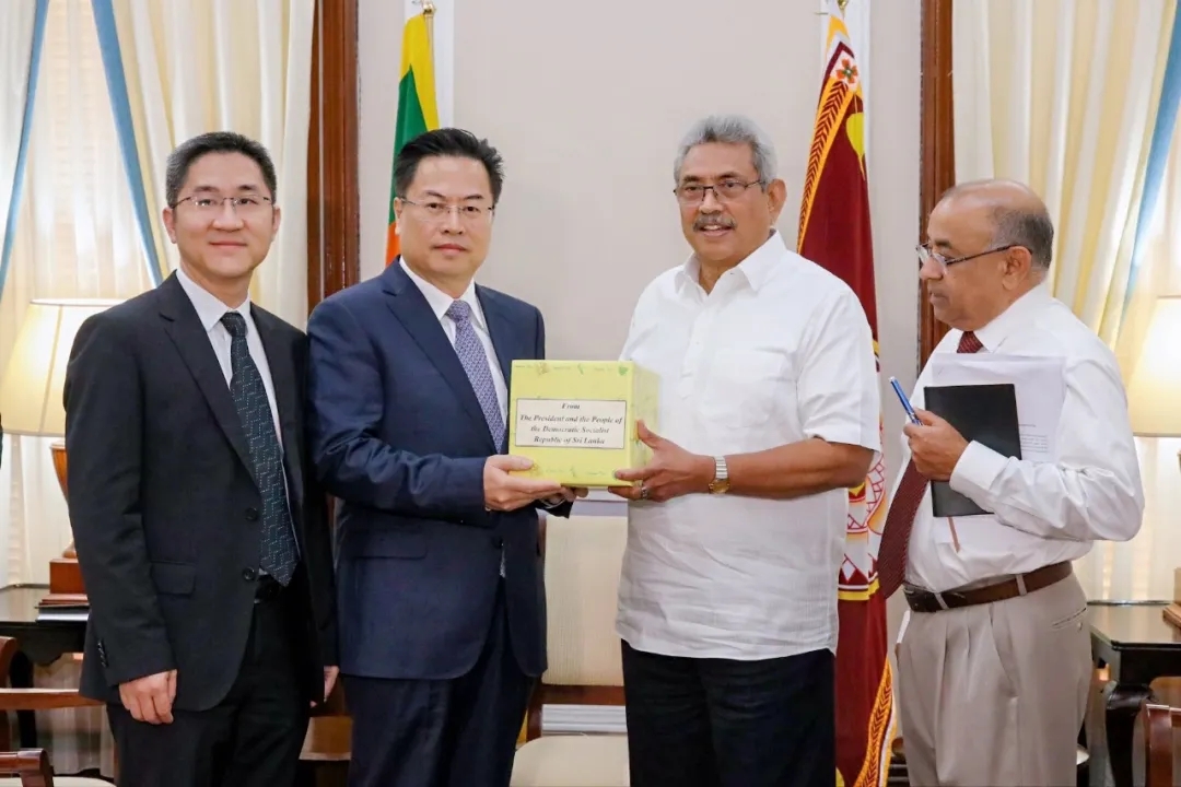 1.webp.jpg 1.webp.jpg